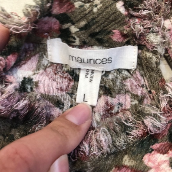 Floral High Low Top - Picture 6 of 6